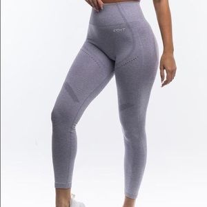 ECHT Arise Leggings